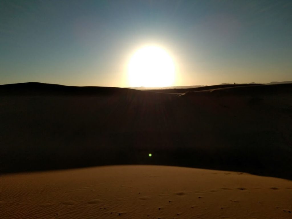atardecer en el desierto Marruecos